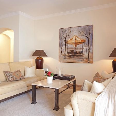 Hacienda Elviria Apartment มาร์เบยา ภายนอก รูปภาพ